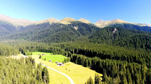 Vallée des Dolomites, Vue panoramique sur les Alpes italiennes — Photo