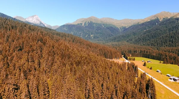 Val Visdende, Itália. Bela vista aérea de Dolomitas — Fotografia de Stock