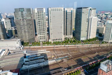 Shinagawa istasyonu ve Binalar, Tokyo ile havadan görünümü