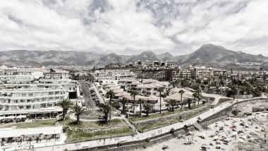 Playa de Las Americas, Tenerife, Kanarya Adaları'nın havadan görünümü