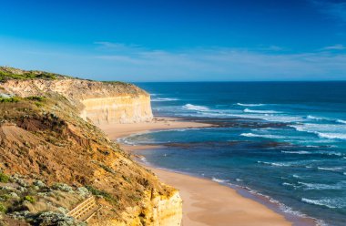 Okyanusun Great Ocean Road güneşler, Oniki Havariler buzlu