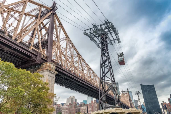 Roosevelt Island linbana, New York City — Stockfoto