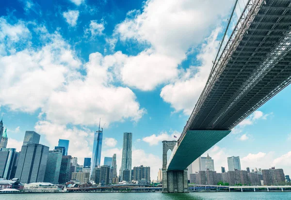 Brooklyn Bridge as seen from underneath — Stock Photo, Image