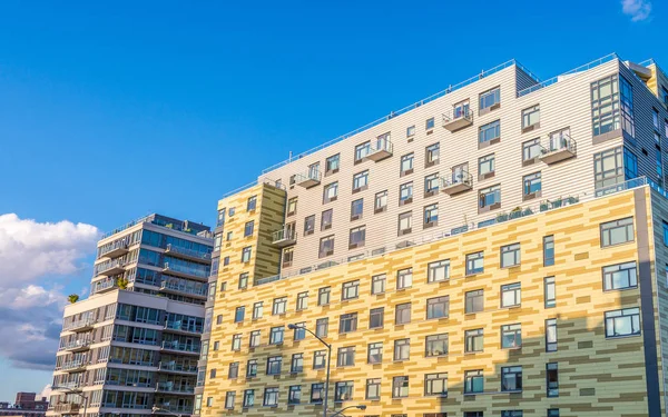 Buildings and streets of New York City — Stock Photo, Image