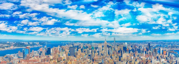 Midtown Manhattan Panorama Flygfoto i skymningen, New York City — Stockfoto