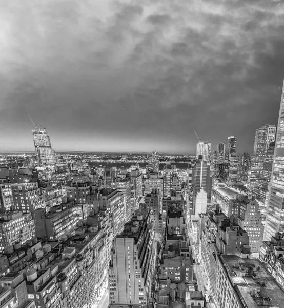 New York şehrinin güzel silüeti — Stok fotoğraf
