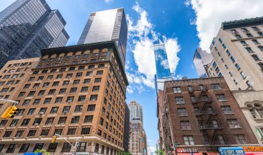 New York City - Haziran 2013: Midtown Manhattan'ın 5 binaların