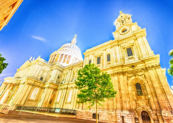 Beautiful night view of St Paul Cathedral, London — Stock Photo, Image