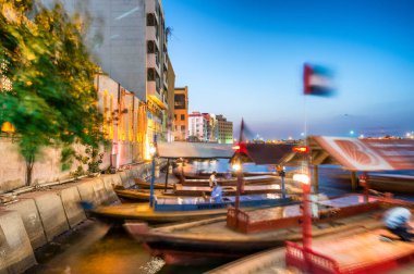 Dubai Creek tekneler