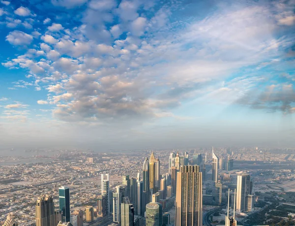 Vista aerea degli edifici del centro di Dubai — Foto Stock