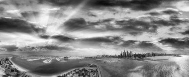 Dubai Marina havadan görünümü