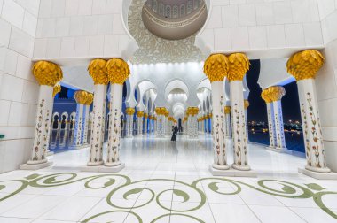 abu Dabi'Şeyh zayed Camisi içi