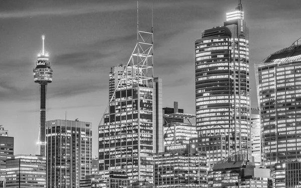 SYDNEY - OCTOBER 2015: Sydney skyline and buildings. Sydney attr — Stock Photo, Image