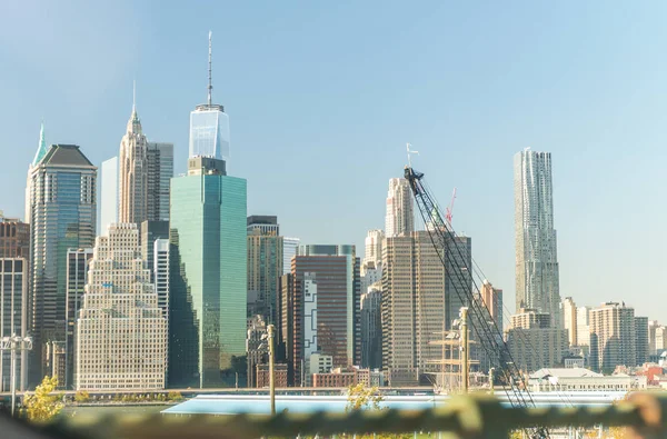 Downtown Manhattan como visto de carro em movimento — Fotografia de Stock