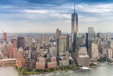 Aşağı Manhattan Skyline helikopter havadan görünümü