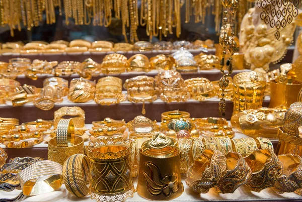 Golden jewelry in Dubai, UAE — Stock Photo, Image