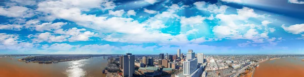 Nova Orleães, LA. Vista panorâmica aérea ao pôr do sol — Fotografia de Stock