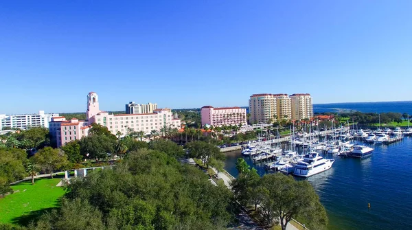 Luchtfoto van St Petersburg, Florida — Stockfoto