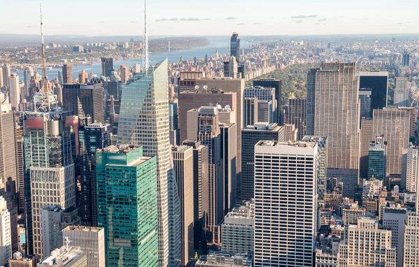 NEW YORK CITY - OCTOBER 23, 2015: Aerial view of Midtown Manhatt — Stock Photo, Image