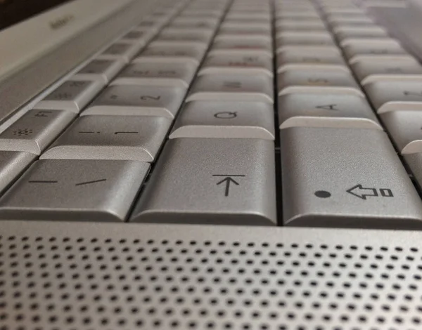 Silberne Tastatur — Stockfoto