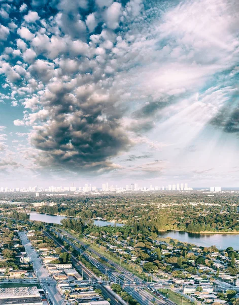 Edificios de Miami - Florida, EE.UU. — Foto de Stock