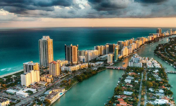 A légi felvétel a városkép Miami Beach, Florida — Stock Fotó