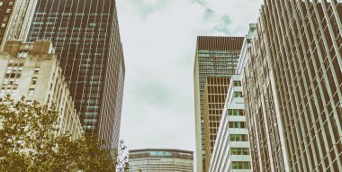 New york şehir silüeti üzerinde güzel bir gün