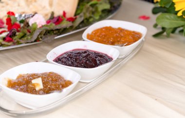 Küçük Tabaklar jam