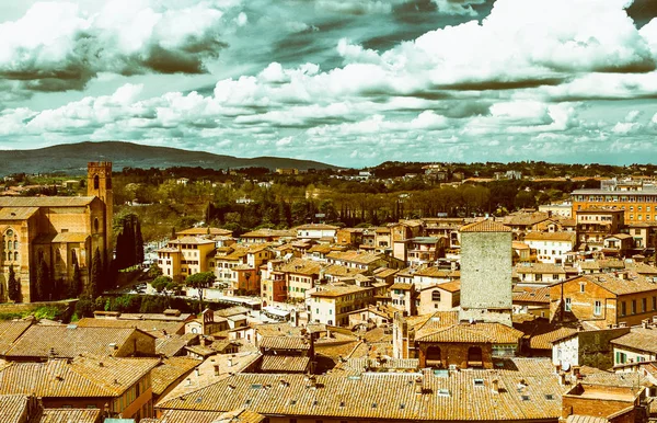 Siena, Italy. Beautiful view of famous medieval architecture — Stock Photo, Image