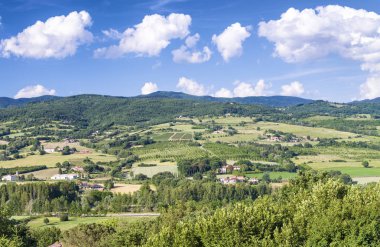 Güzel manzara ve tepeler Toskana, İtalya