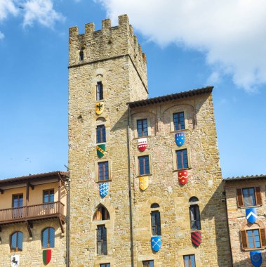 Arezzo, Toskana'daki antik Ortaçağ binaları