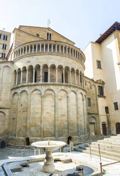 Arezzo, İtalya'nın eski ortaçağ mimarisi — Stok fotoğraf