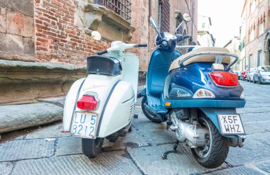 Eski ve yeni Vespa