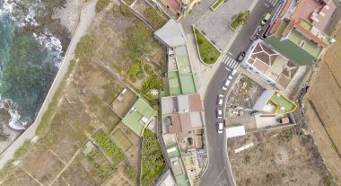 Havadan kıyı görünümü