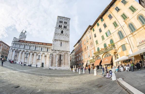 Όμορφη αρχιτεκτονική της Lucca — Φωτογραφία Αρχείου