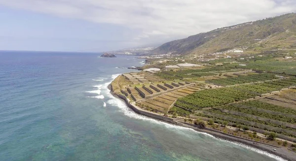 Havadan kıyı görünümü