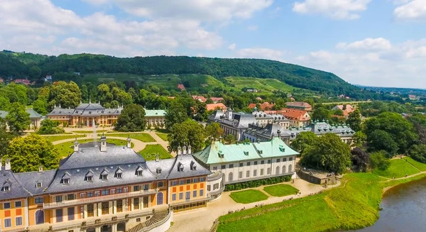 Zamek Pillnitz, widok z lotu ptaka Saksonii — Zdjęcie stockowe