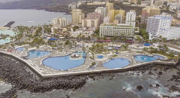 Puerto de la Cruz, Tenerife 'deki ünlü havuzlar