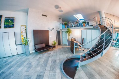 Güzel modern ofis iç. İş broşürler için yararlı