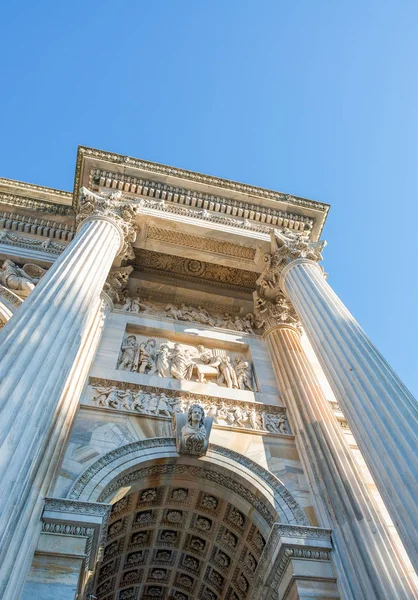 Arco della Pace (Porta Sempione) in Milan - Italy — Stock Photo, Image