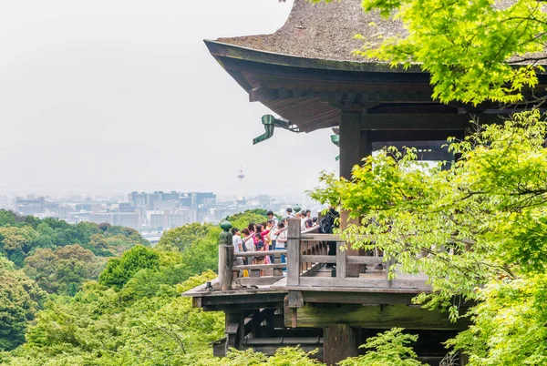 Kyoto, Japan - 28 mei 2016: Mooie architectuur in Kiyomizu- — Stockfoto