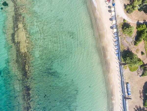 Vista aérea da bela costa — Fotografia de Stock