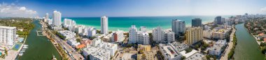Güzel hava panoramik Miami Beach güneşli bir günde
