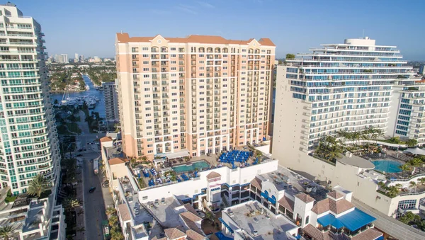 Vue aérienne panoramique de Fort Lauderdale par une journée ensoleillée, Floride — Photo