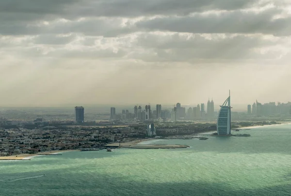 Dubai coastal line and cityscape — Stock Photo, Image