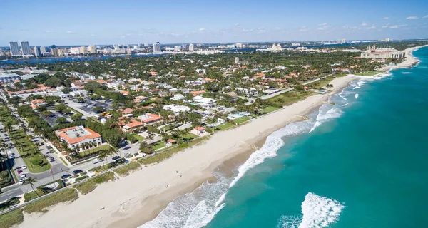 Luchtfoto kustlijn van Palm Beach, Florida - Usa — Stockfoto