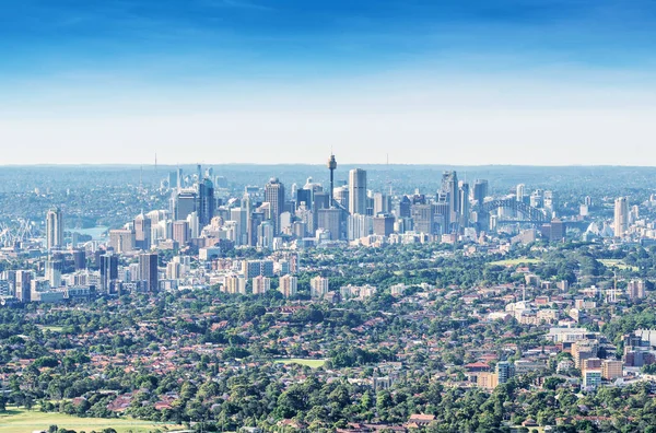 Sydney panorama w piękny słoneczny dzień — Zdjęcie stockowe