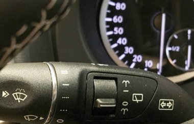 Araba direksiyon kontrol merkezi