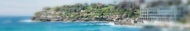 Sydney - Ekim 2015: Sydney Bondi Beach binalar ve havuzları. S