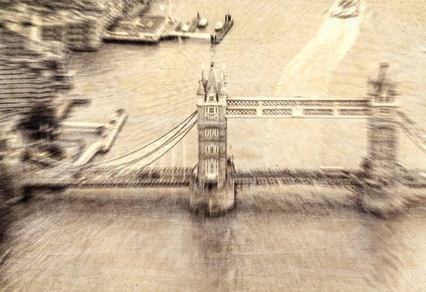 Vista vintage da Tower Bridge em Londres — Fotografia de Stock
